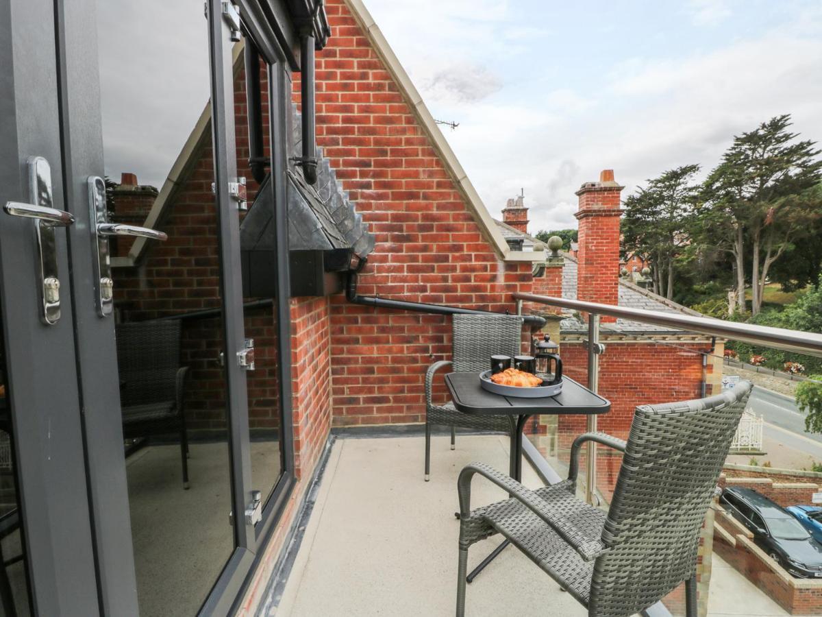 The Office Gardens, Apartment 3 Whitby Luaran gambar